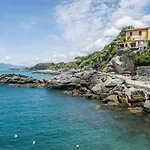 La Mansarda Nel Borgo Di Tellaro